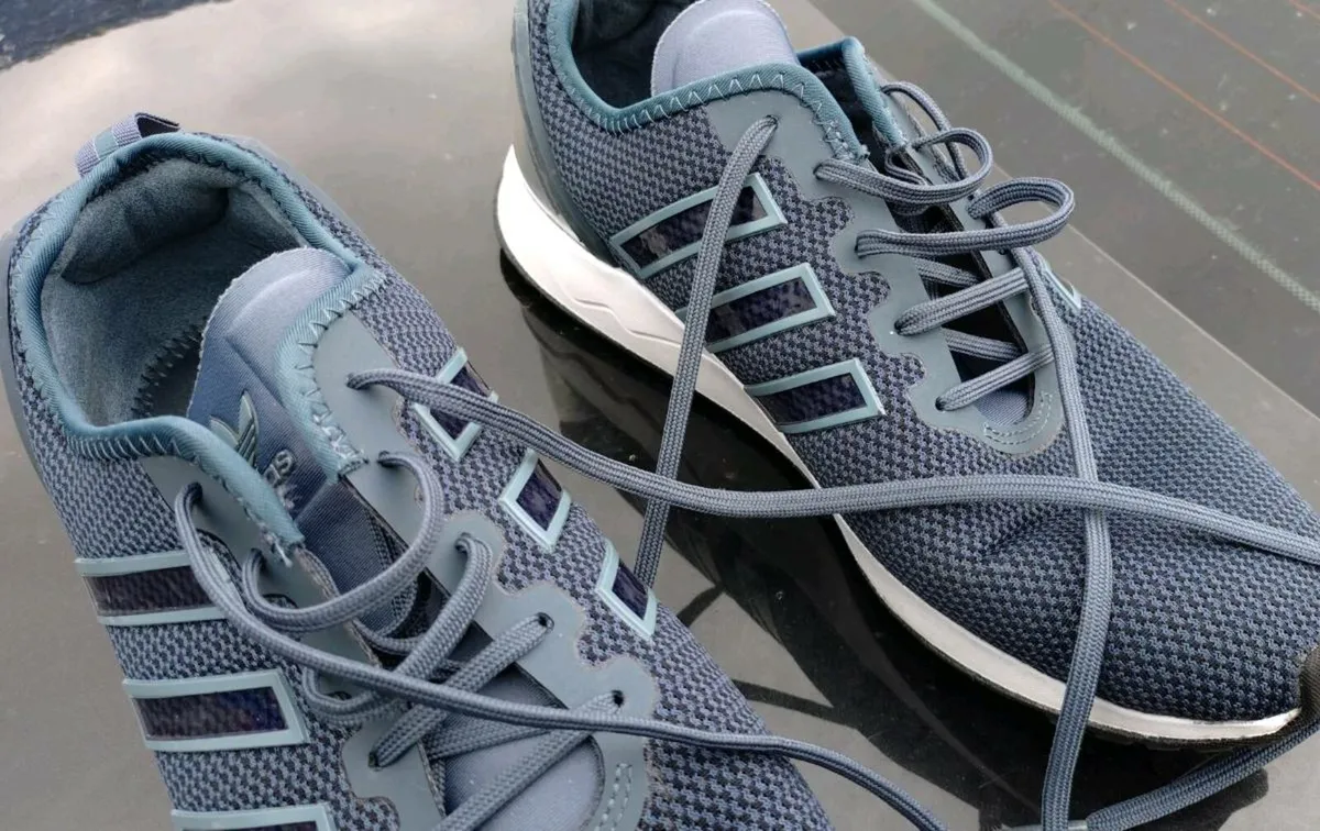 Mens Trainers. Size 10. - Image 2