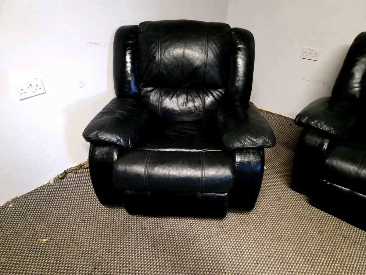 Sofas - Image 3