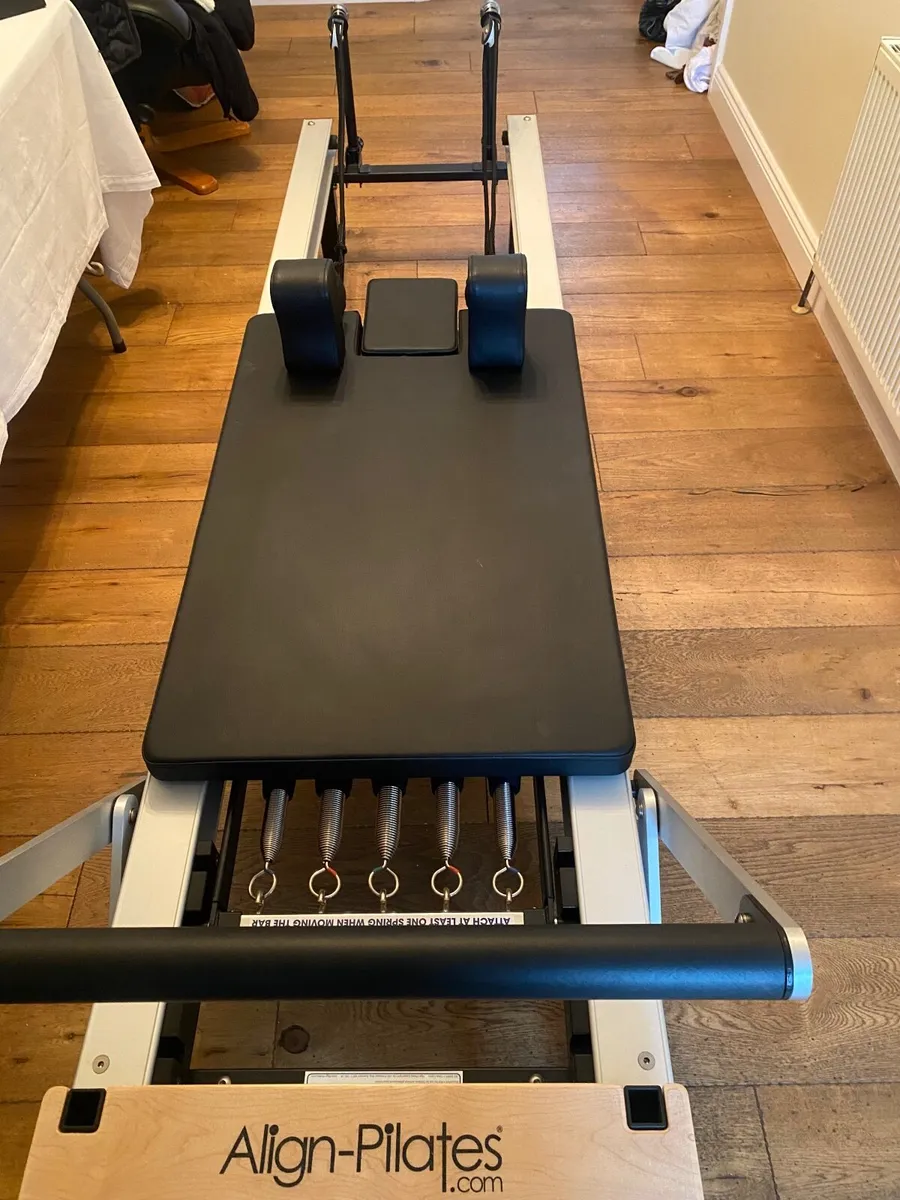 Pilates reformer Align C8 Pro - Image 1