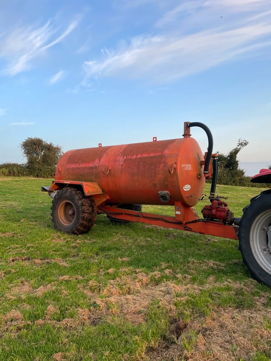 Abbey 1600g slurry tanker - Image 1