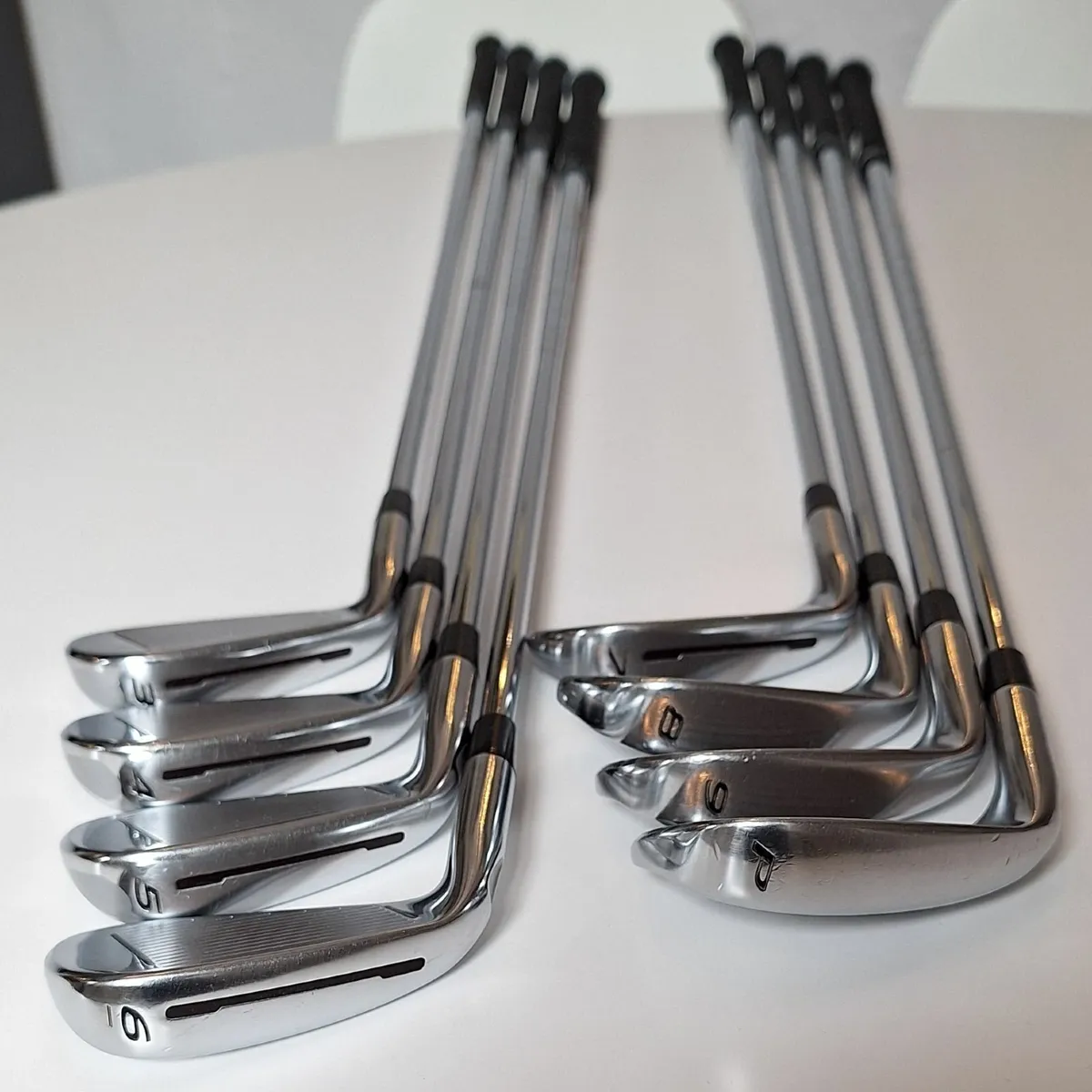 Taylor Made RSi2 irons. 3i-PW. RH. Pristine! - Image 3