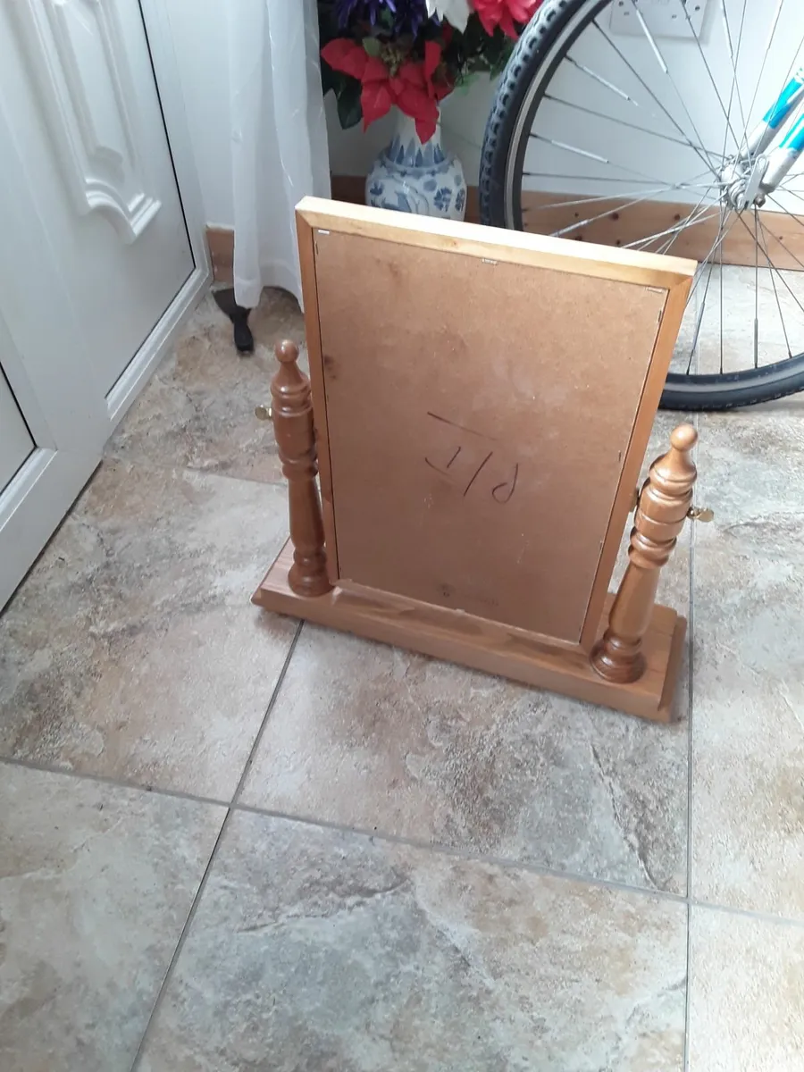 Solid Pines dressing table mirror - Image 2