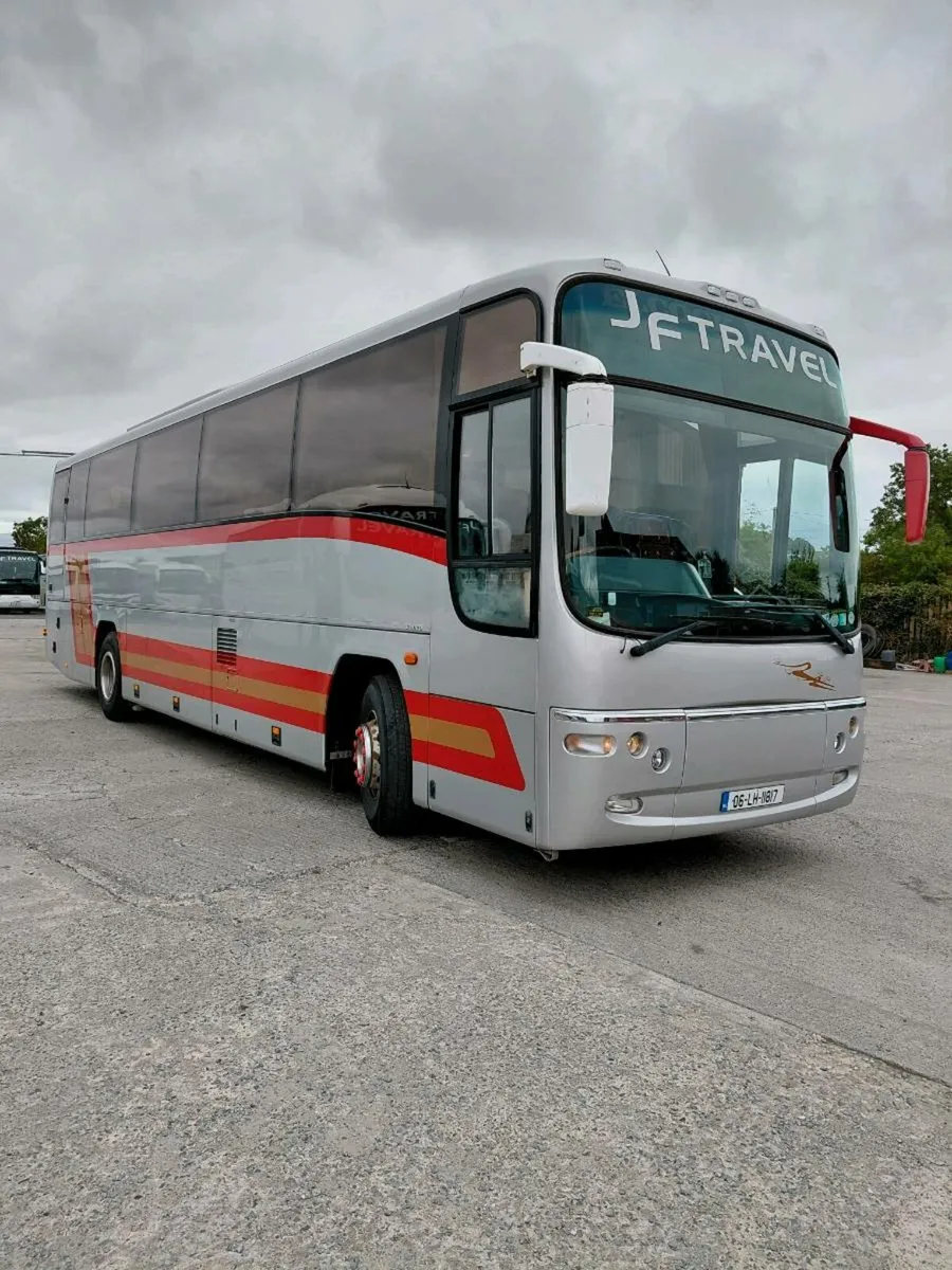 Volvo plaxton - Image 1