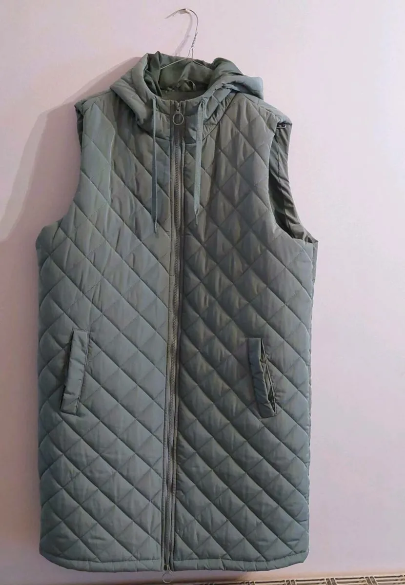 Brave Soul Black Sleeveless Hoodie Puffer Quilted - Image 2