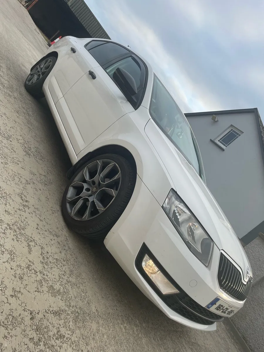 161 Skoda Octavia 1.6L Diesel - Image 1