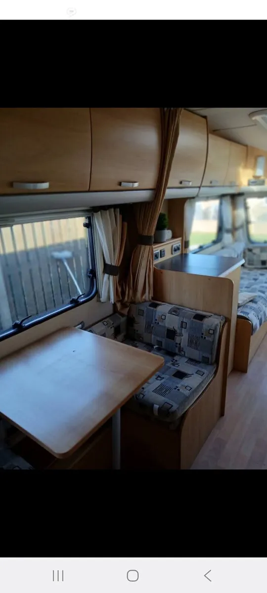 Caravan - Image 2