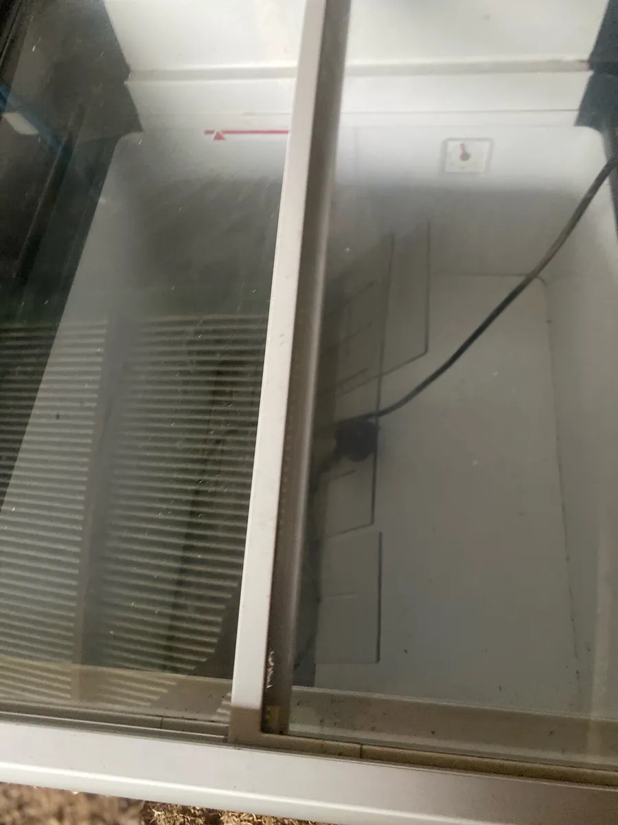 Lever ice cream freezer - Image 2