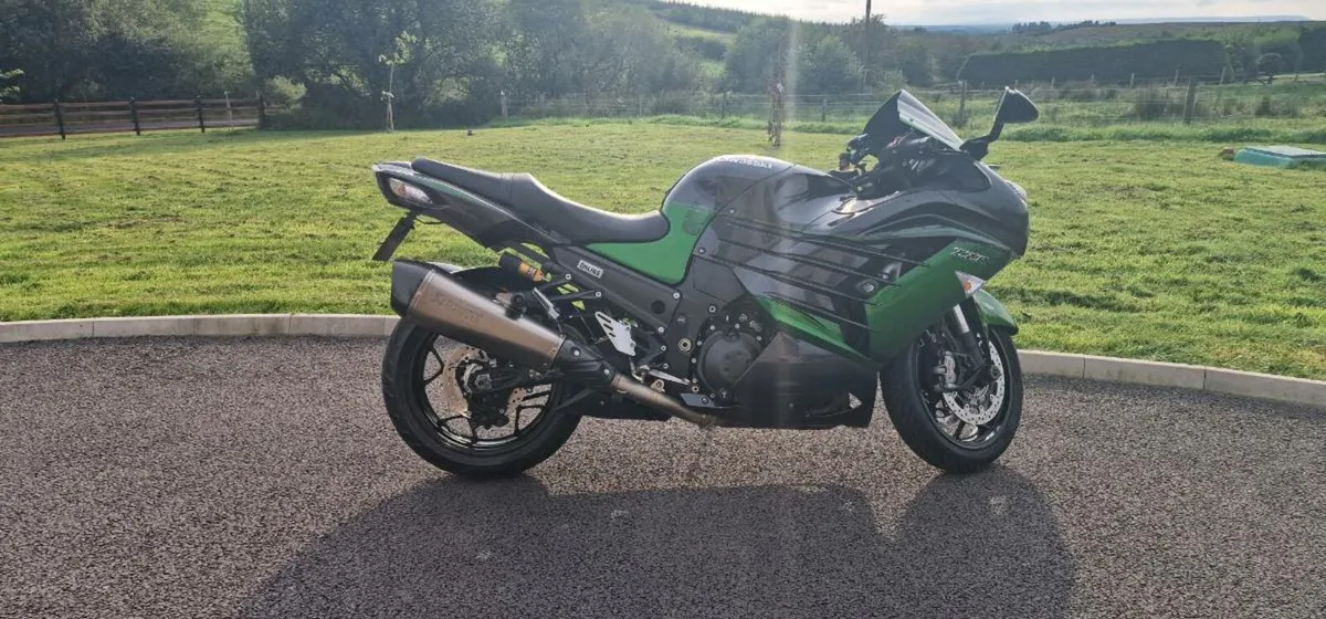 Kawasaki ZZR1400 PS - Image 2