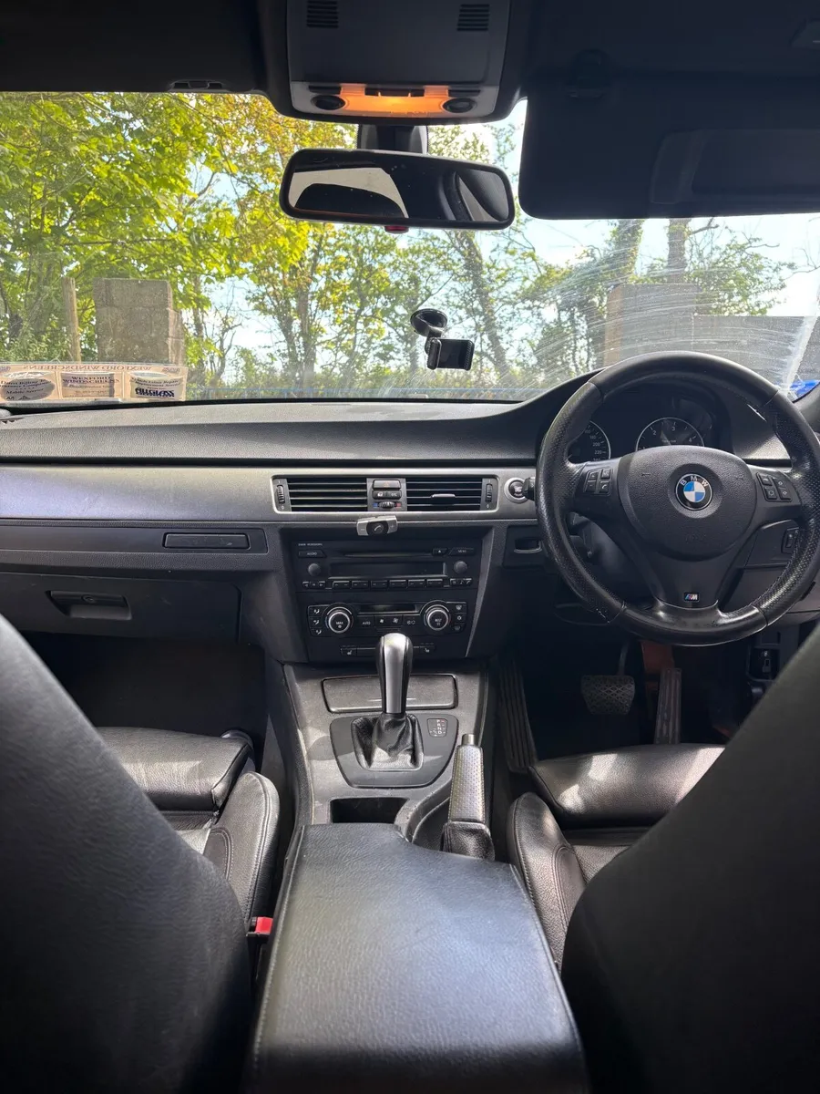 BMW 3-Series 2007 - Image 3