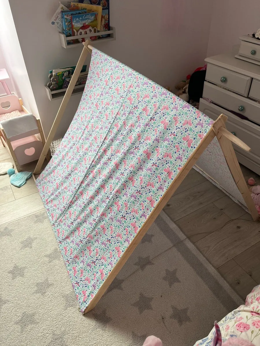 Kids Indoor Reading Tent