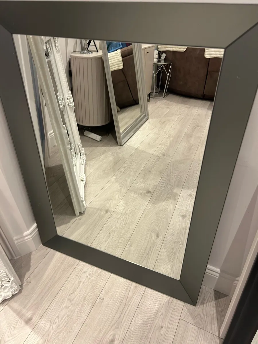 Mirror - Image 1