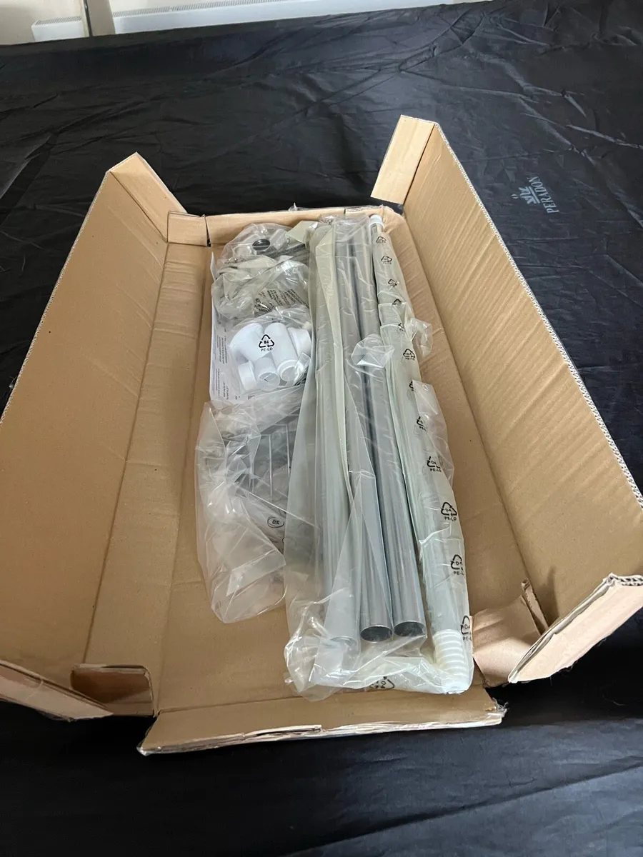 Shower shelving brand new - Image 1