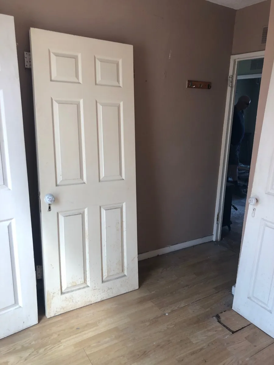 FREE Doors - Image 3