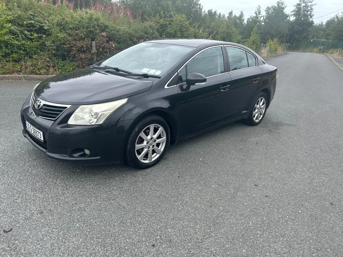 10 TOYOTA AVENSIS - Image 3