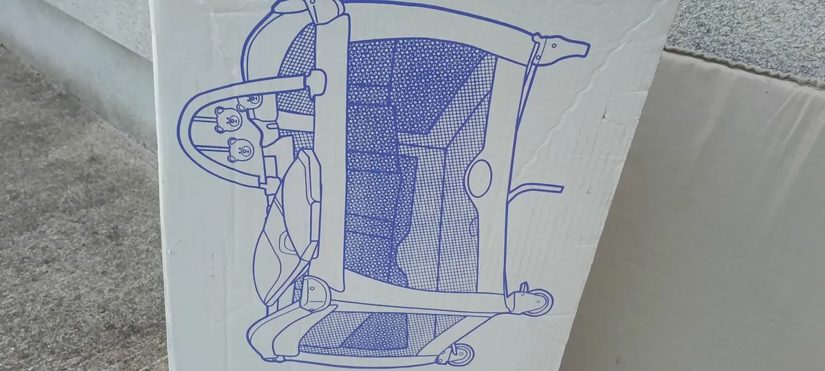 Travel cot - Image 3
