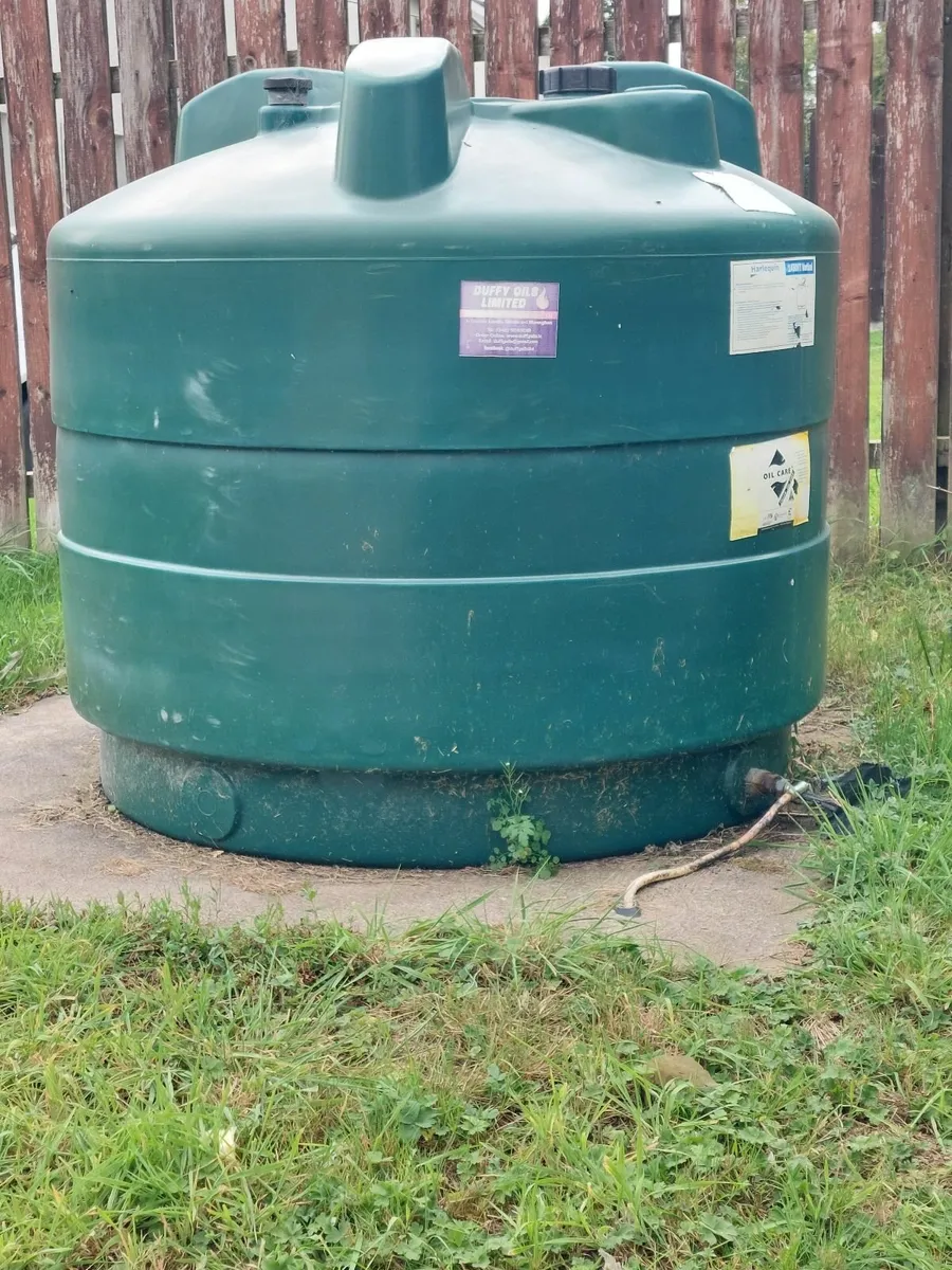 Home heating fuel tank. - Image 3
