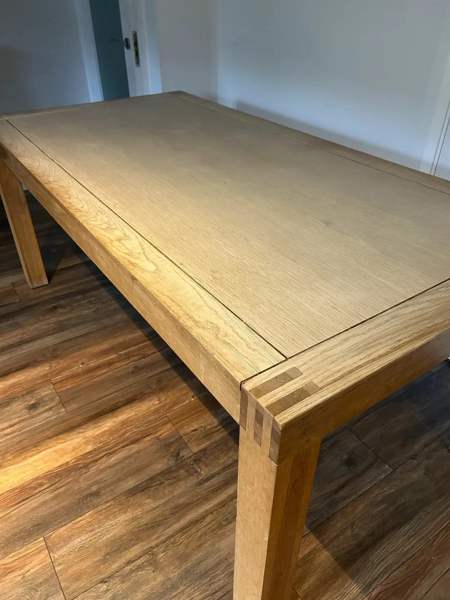 dining table - Image 1