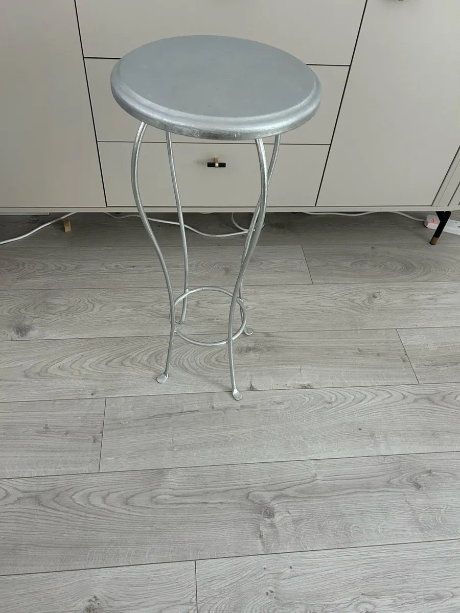 Lamp table - Image 1