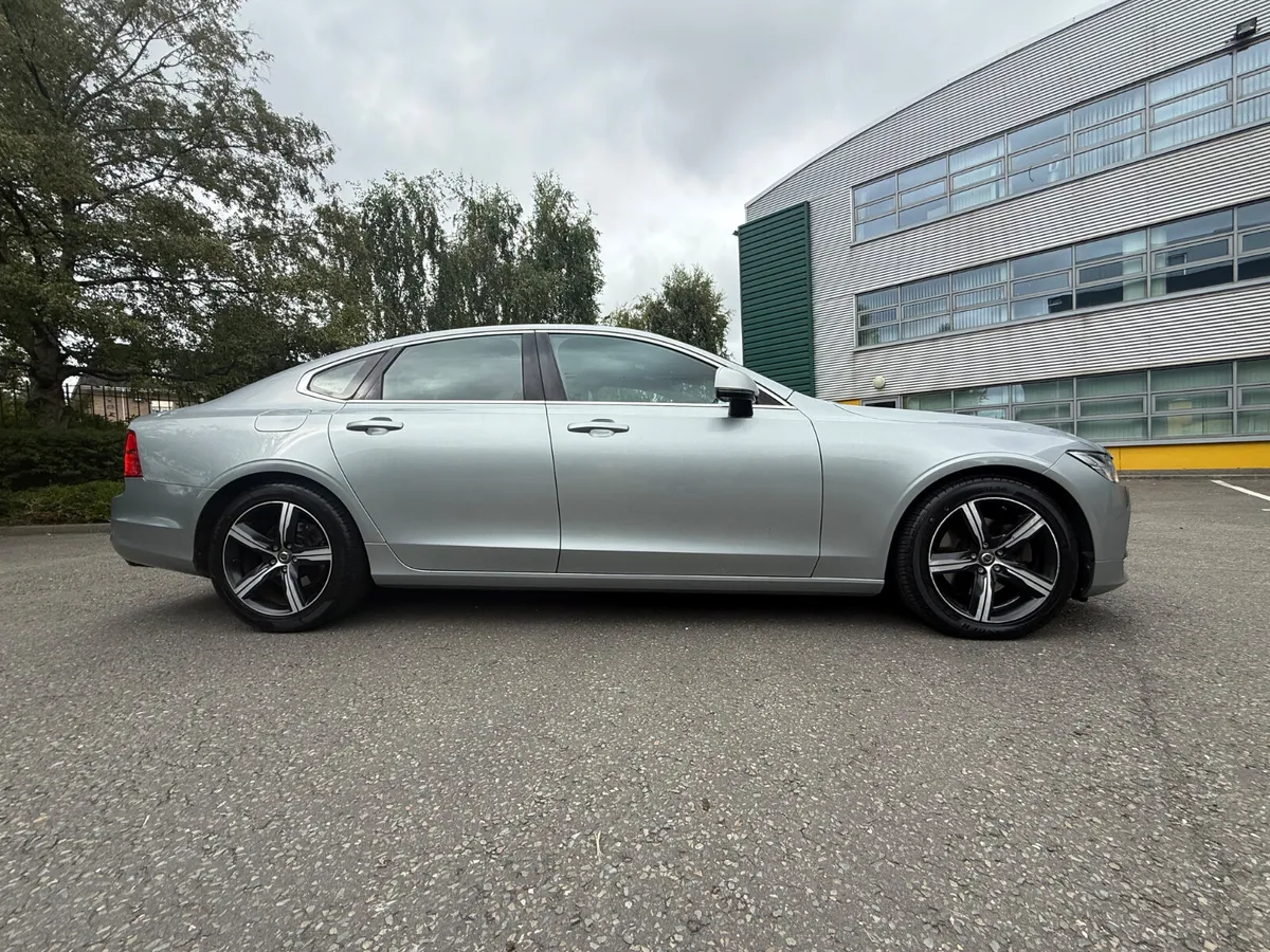 Volvo S90 R-Design 2.0 D4 Automatic - Image 3
