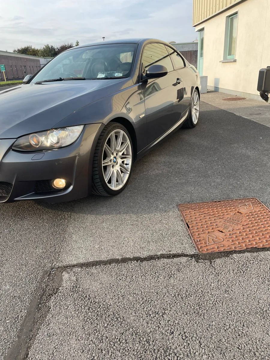 BMW 3 series coupe - Image 2