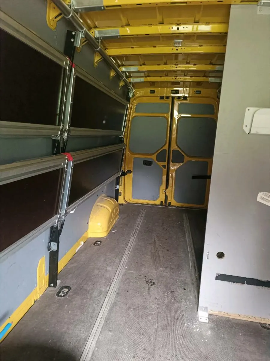 VW crafter - Image 4