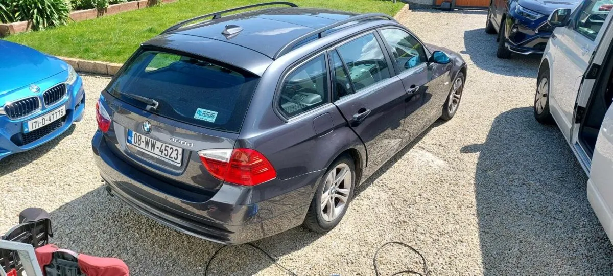 BMW E91 320d Estate - Image 4
