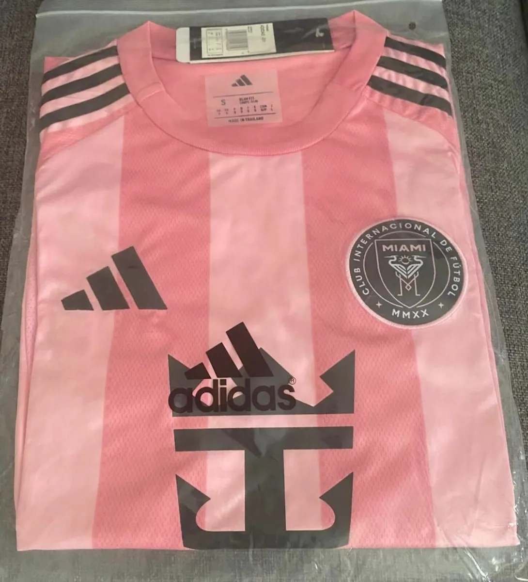 Soccer Jerseys - Image 2