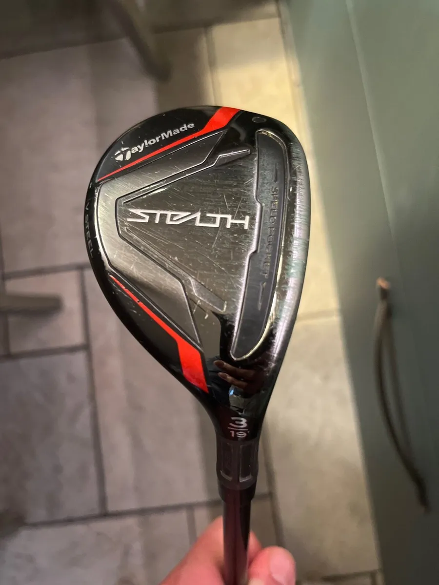 3 hybrid stealth - Image 1