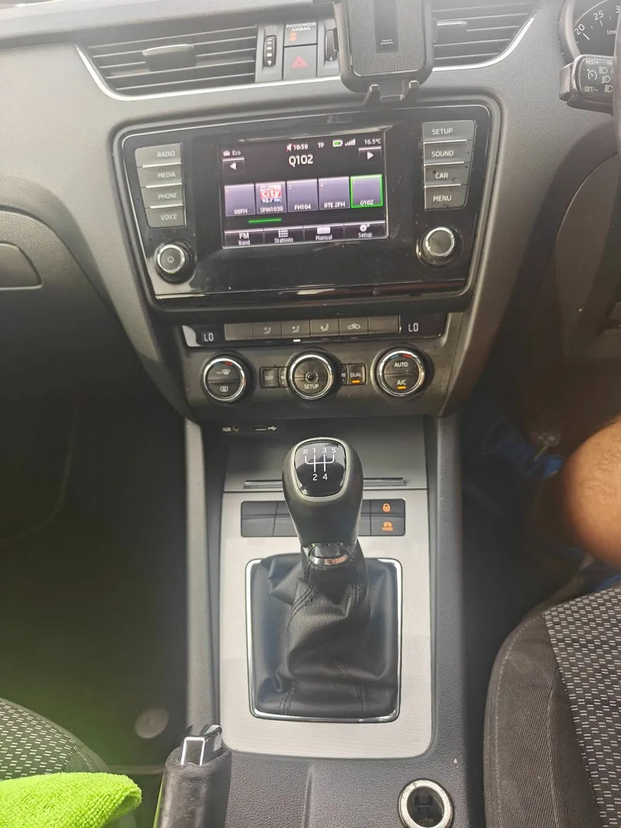 Skoda Octavia 2013 - Image 4