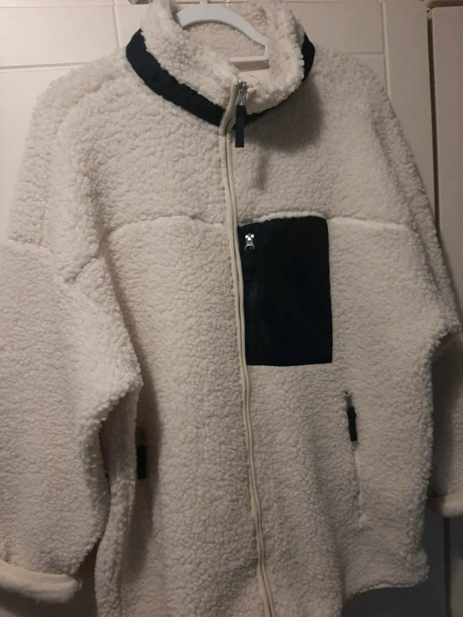Fleece - Image 1