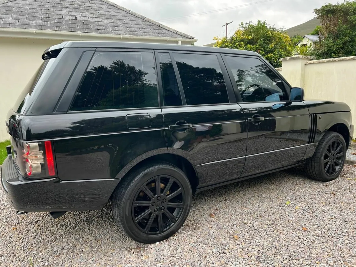 Land Rover Range Rover 2009 - Image 1
