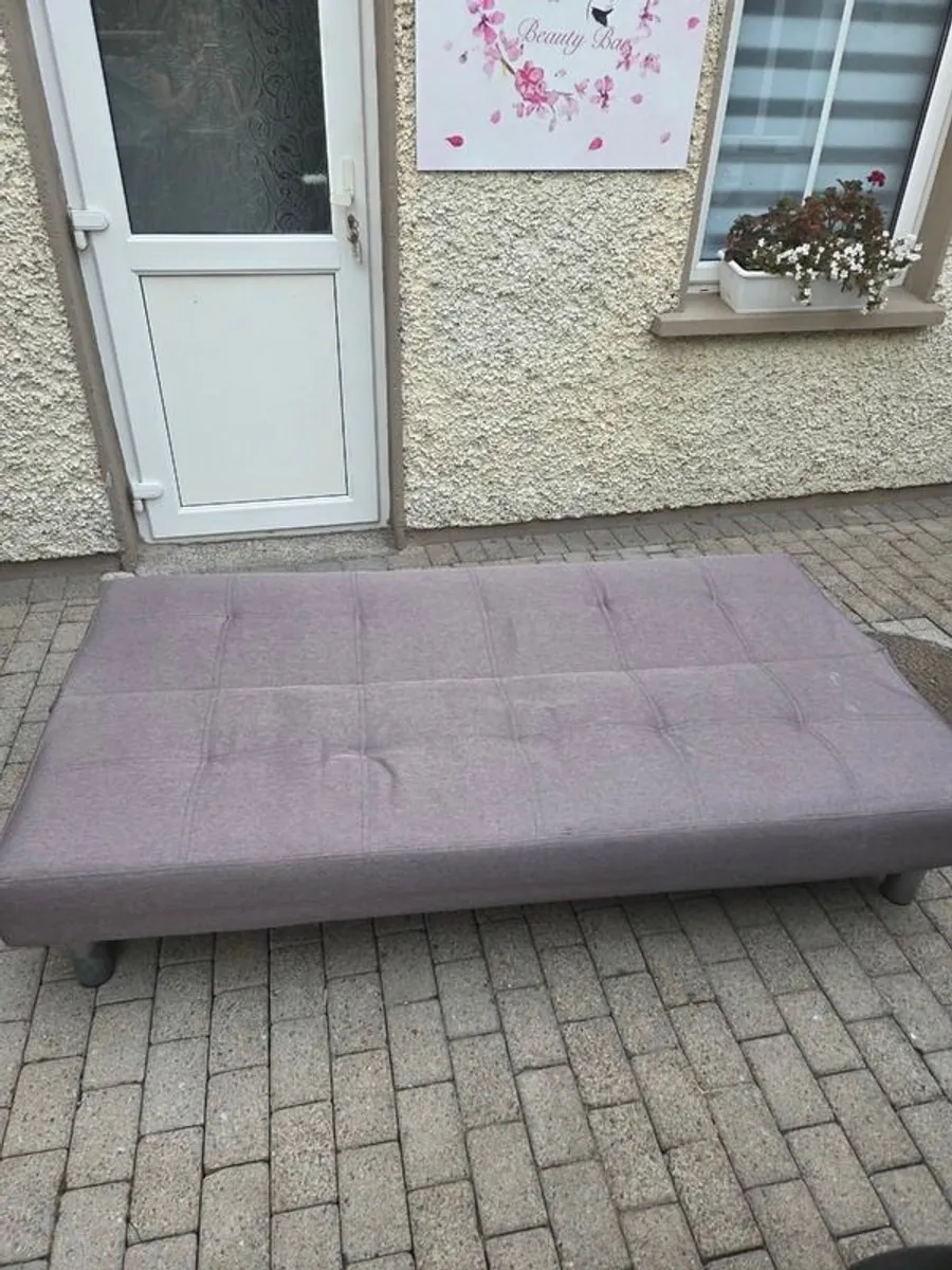 Sofa-bed for free - Image 4