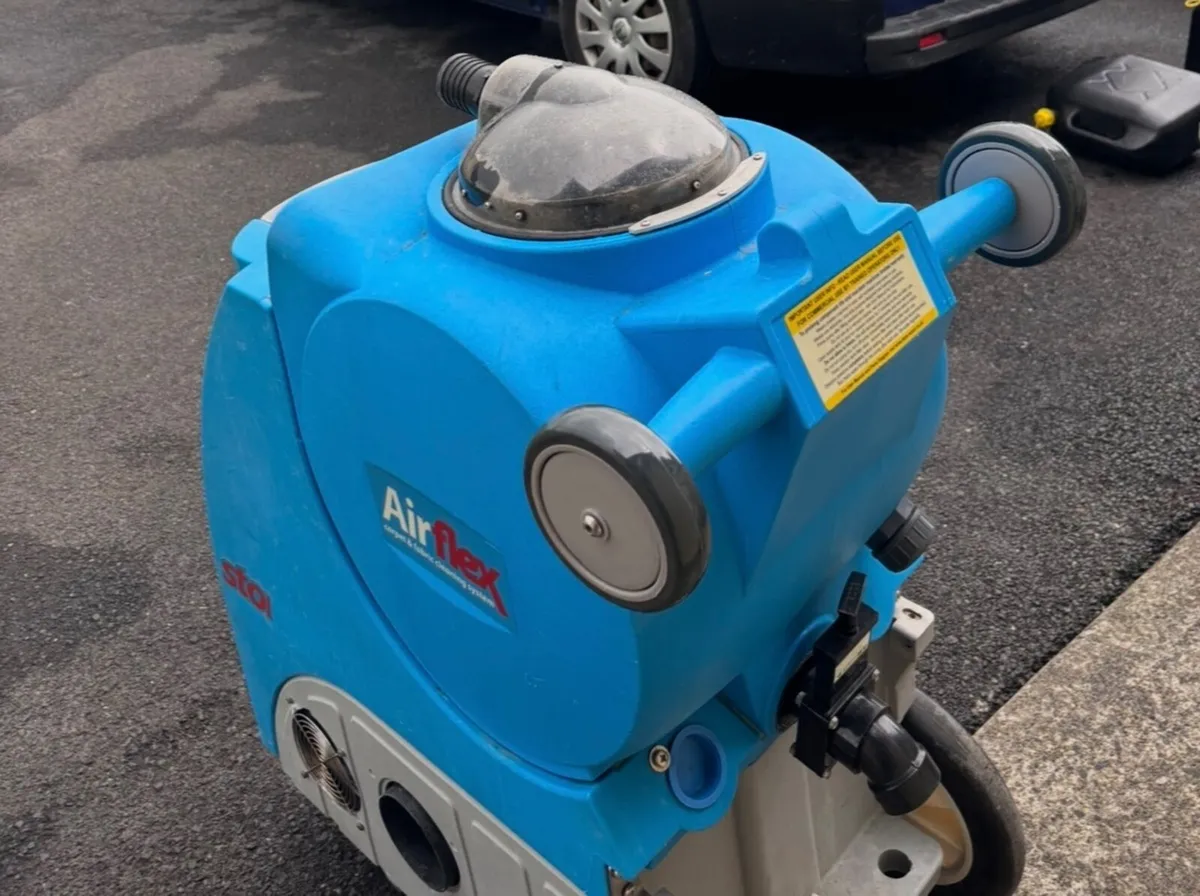 AirflexStorm Professional Carpet Cleaning Machine - Image 1
