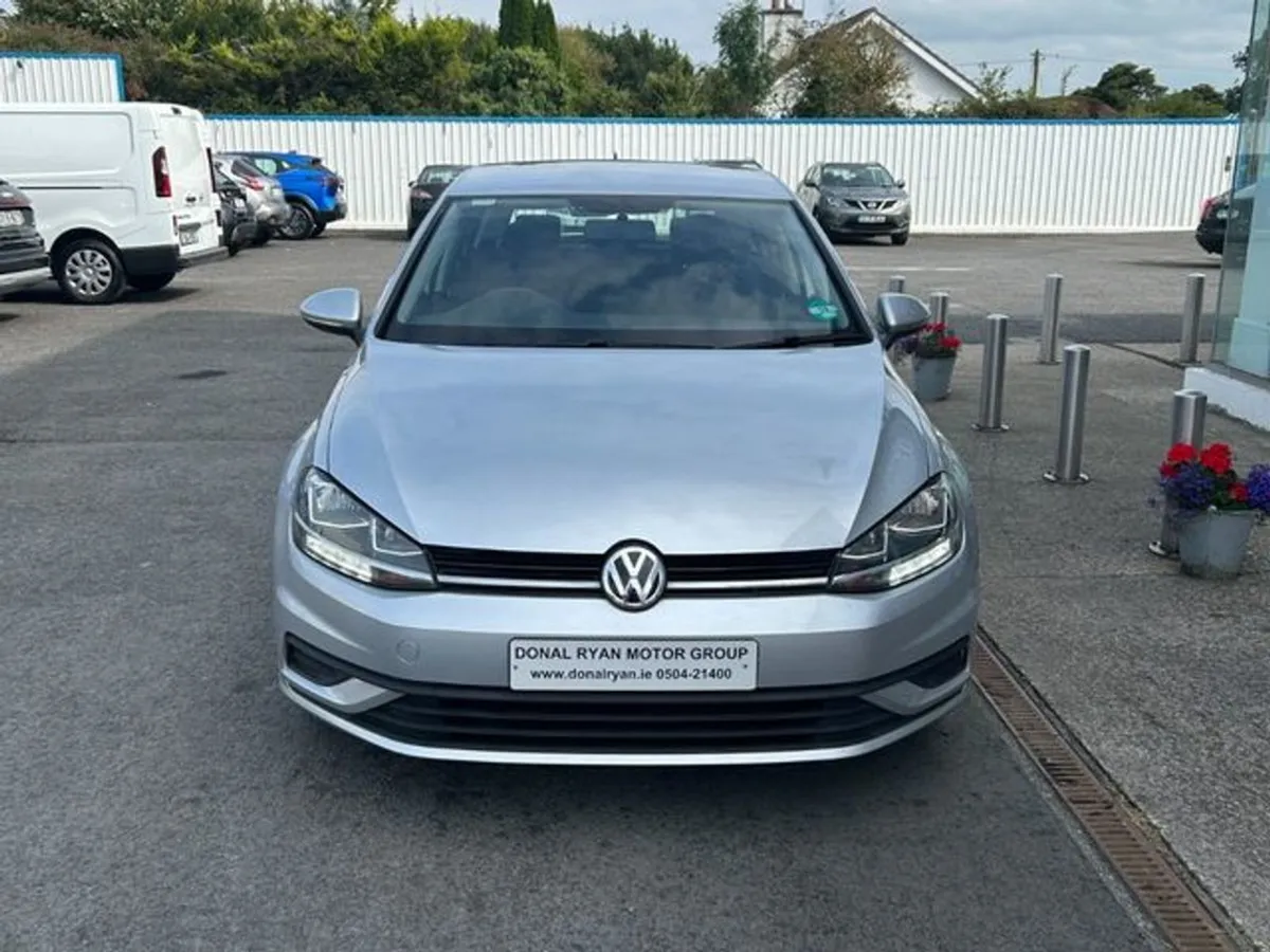 Volkswagen Golf Diesel Hatchback 1.6 TDI S 5dr - Image 3
