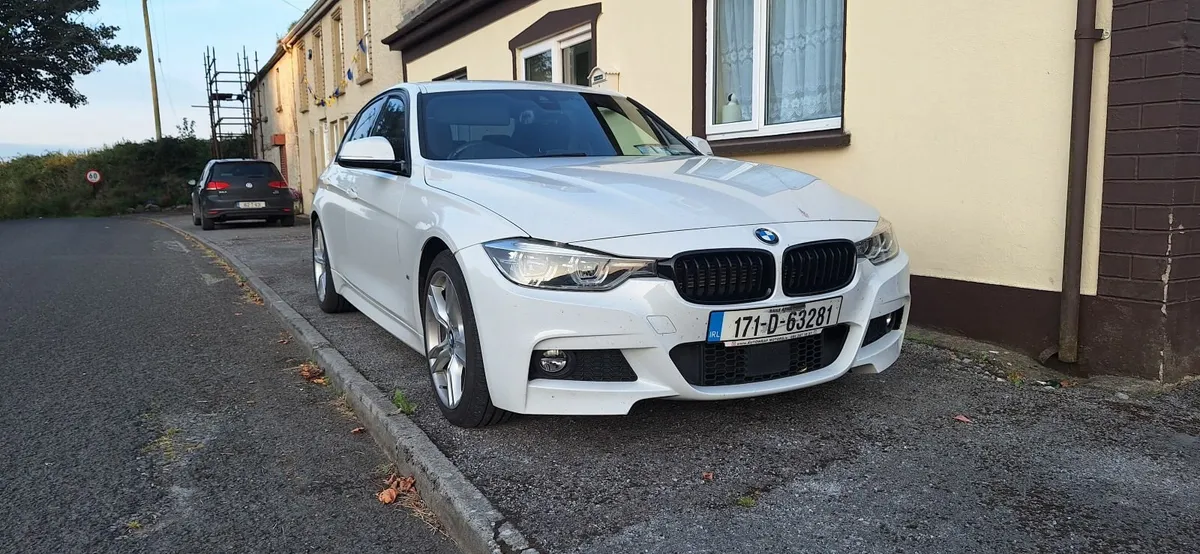 BMW 3-Series 2017 - Image 4
