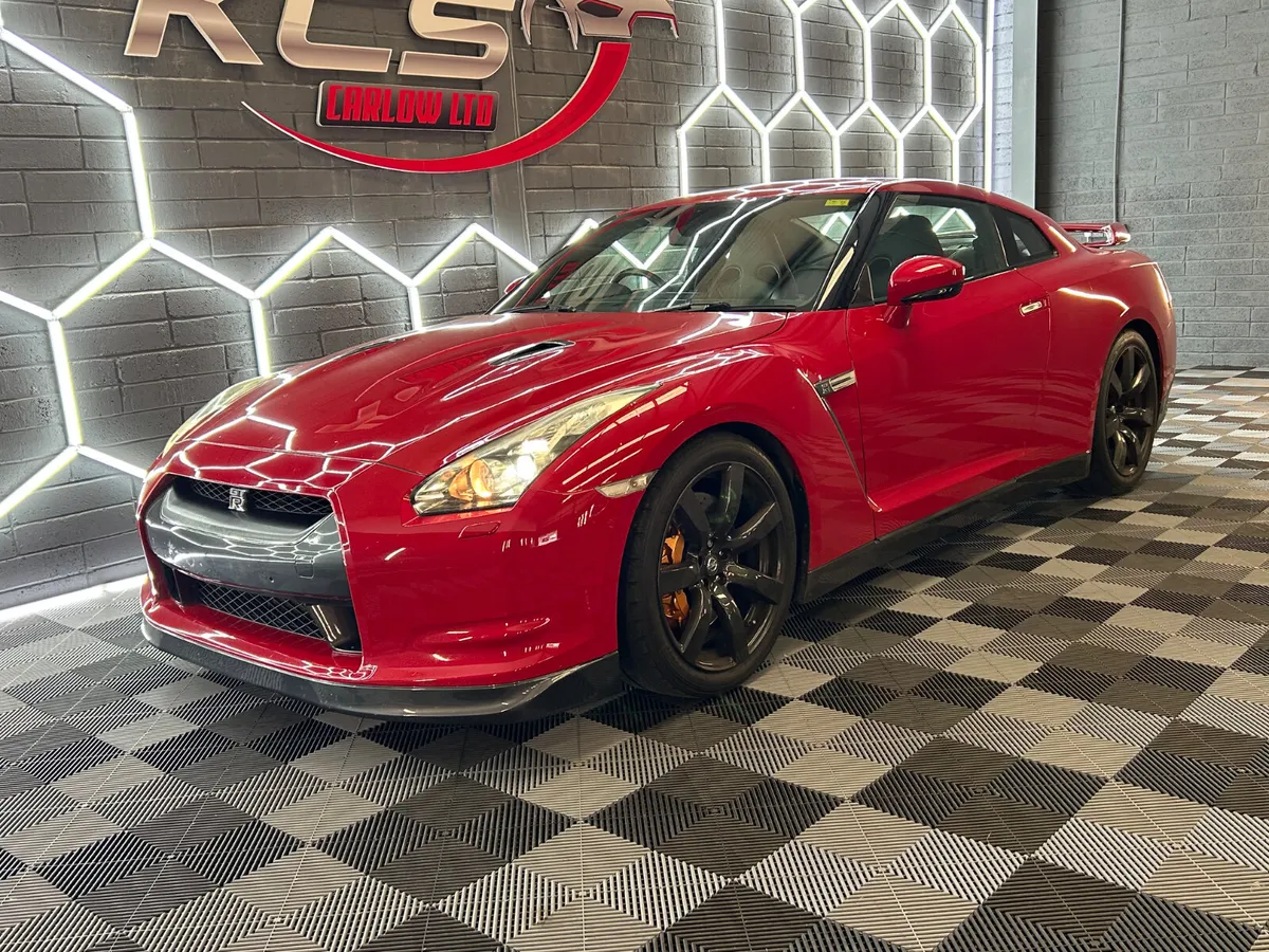2009 Nissan R35 GTR - Image 4