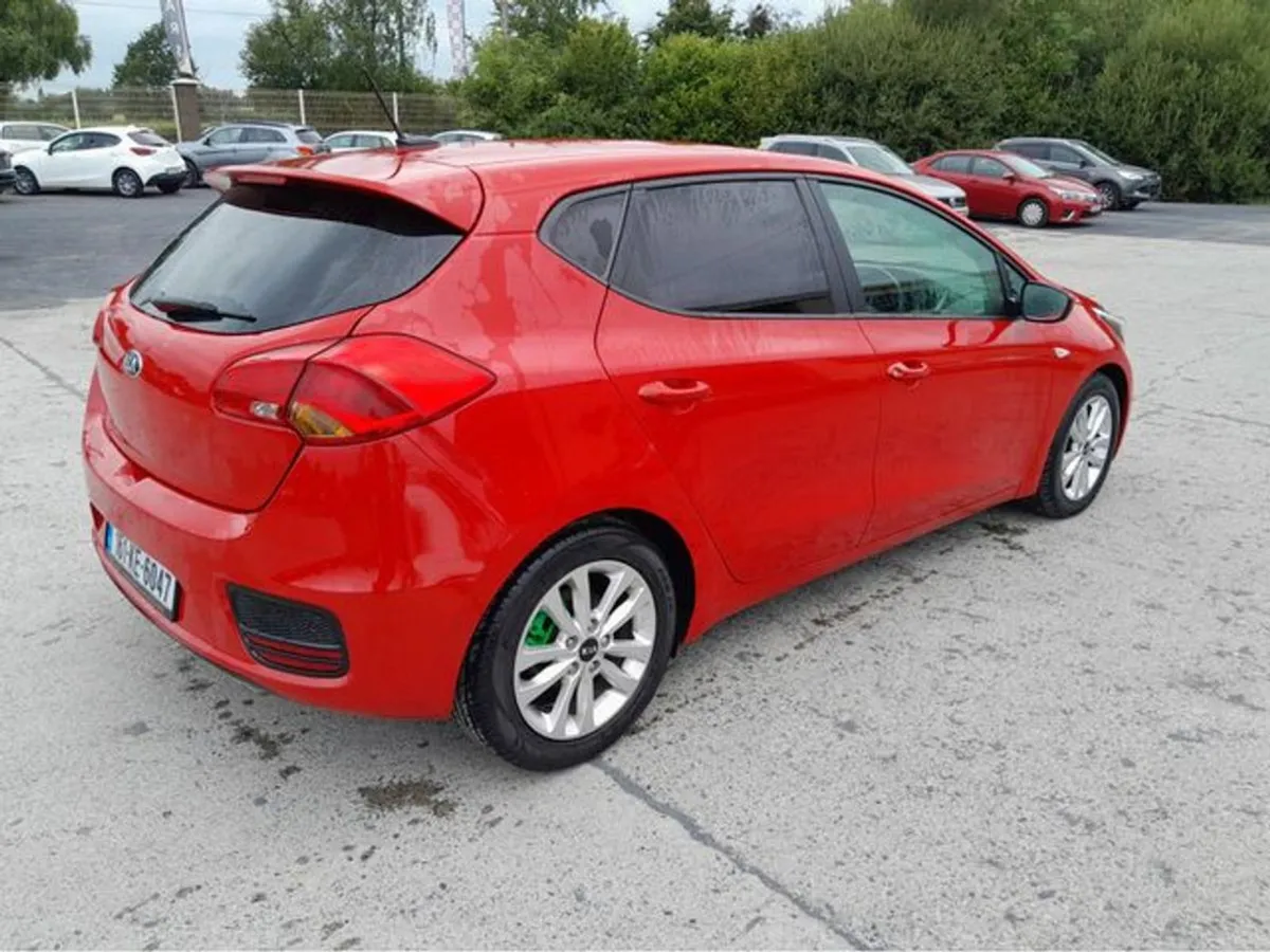 Kia Ceed 1.4 98 SR 7 10/15 - 5DR 98ps - Image 4