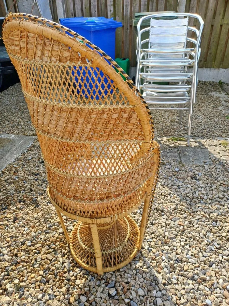Vintage Wicker Peacock Throne Chair - Image 4