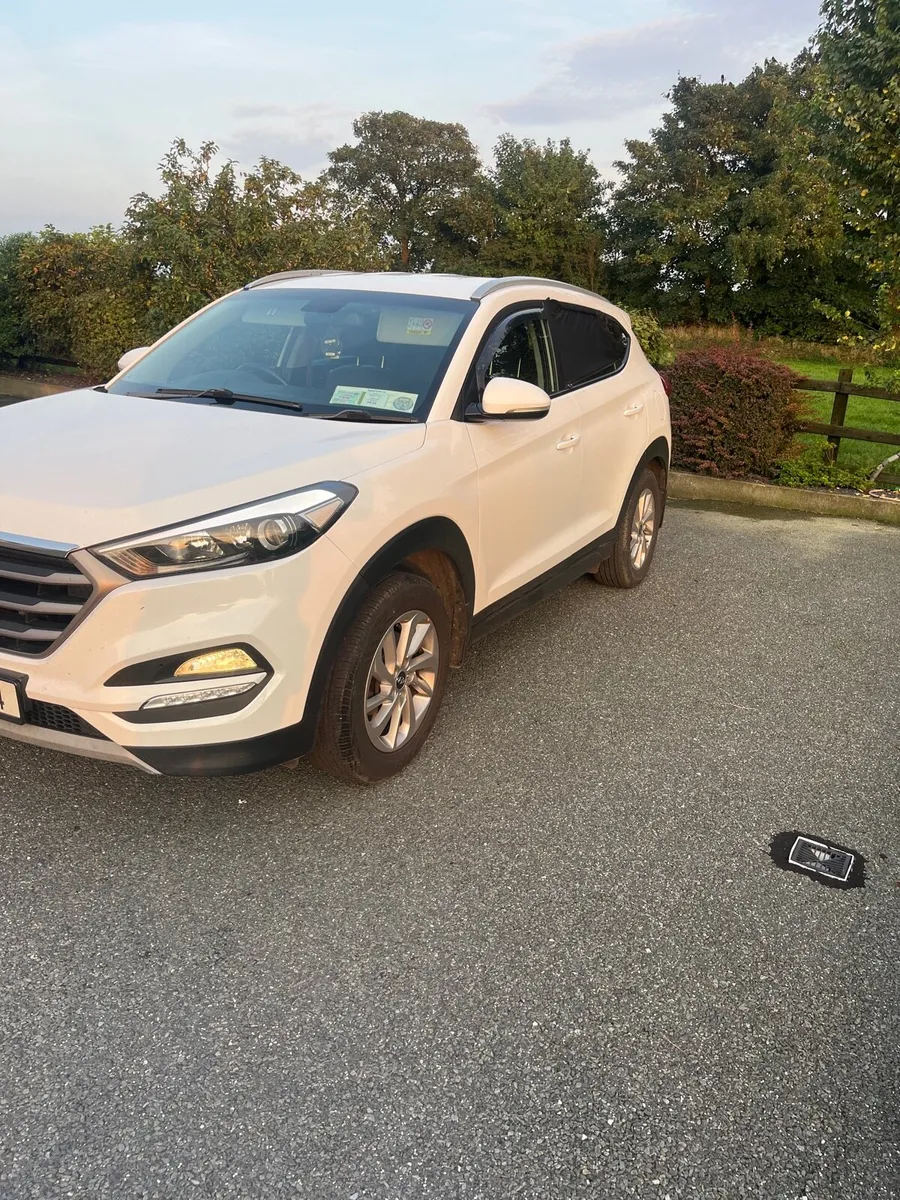 182 Hyundai Tucson executive - Image 3