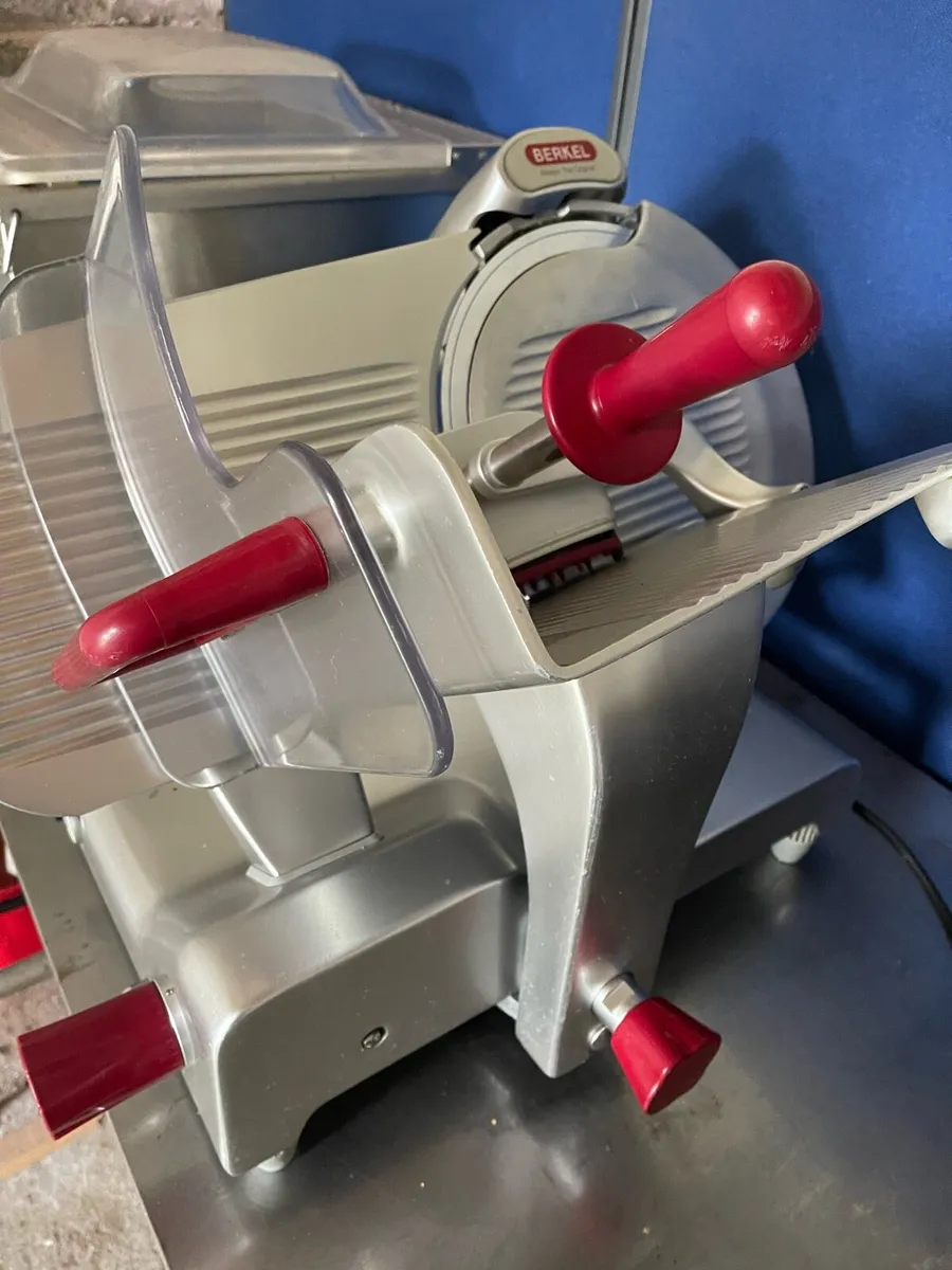 Butcher and Supermarket equipment - Image 2