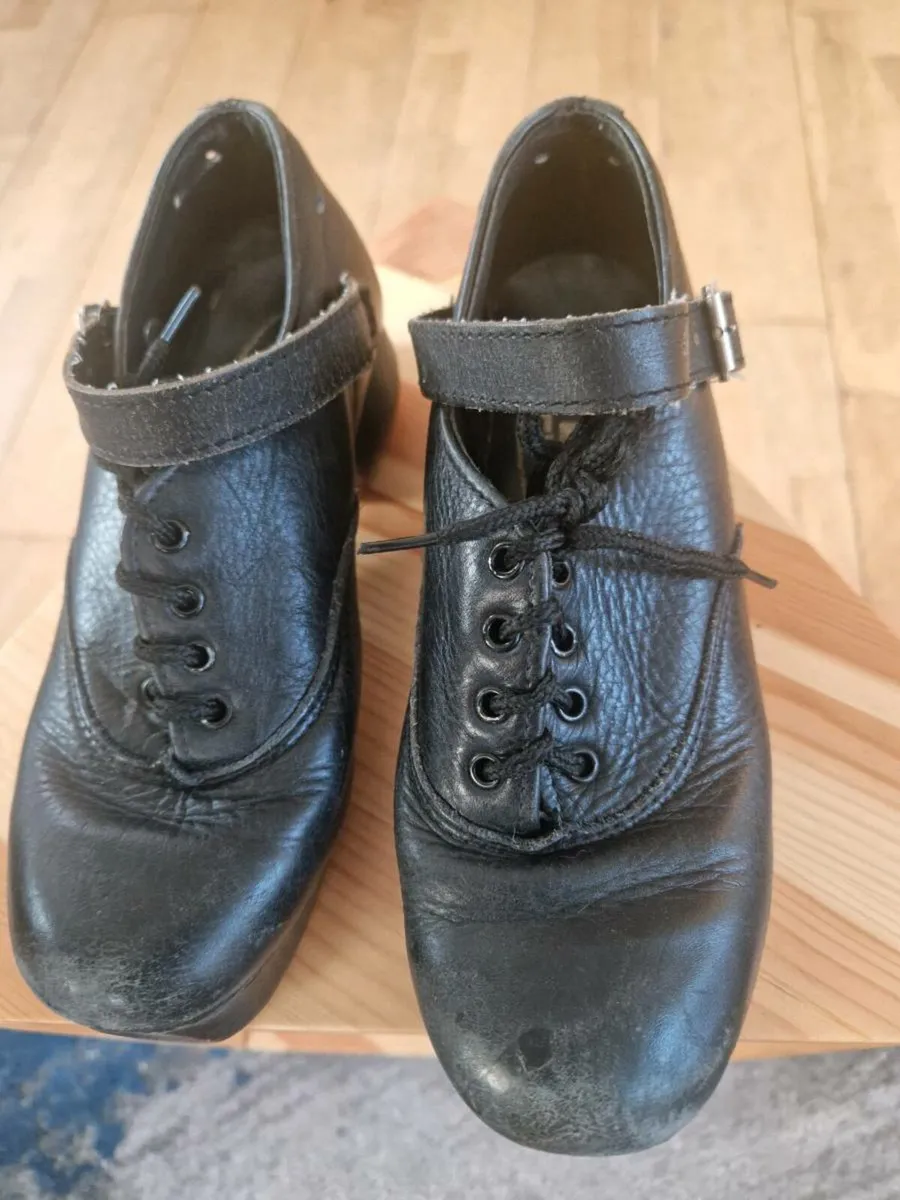 Irish dancing shoes - Image 2