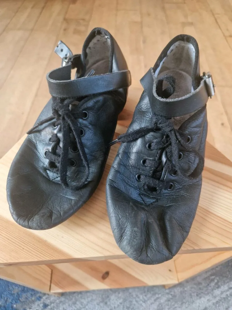 Irish dancing shoes - Image 3