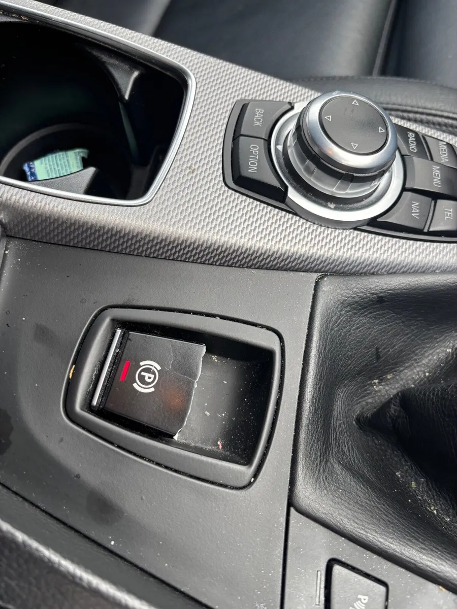 BMW 5-Series 2013 - Image 4