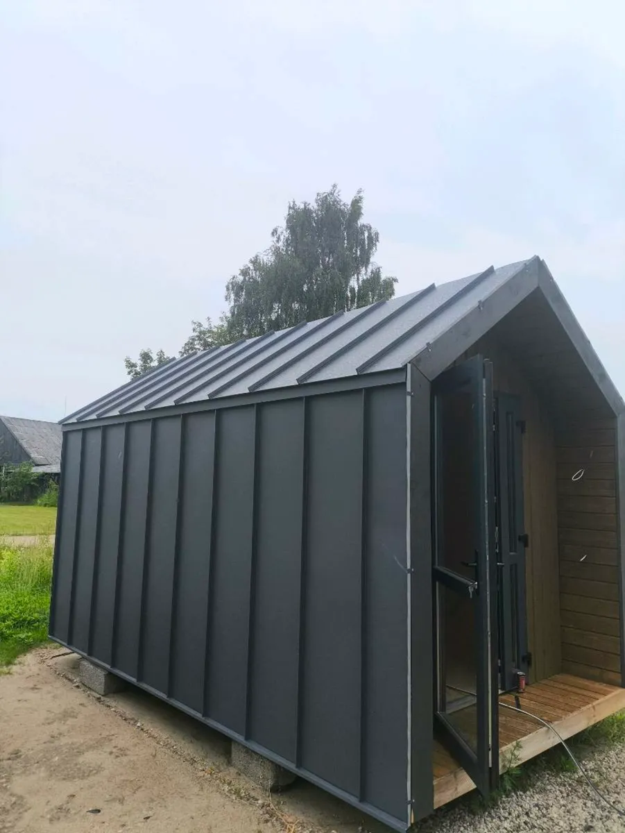 Square sauna with insulated walls 50 or 70 mm. - Image 1