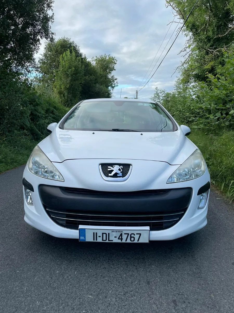 Peugeot 308 2011 - Image 3