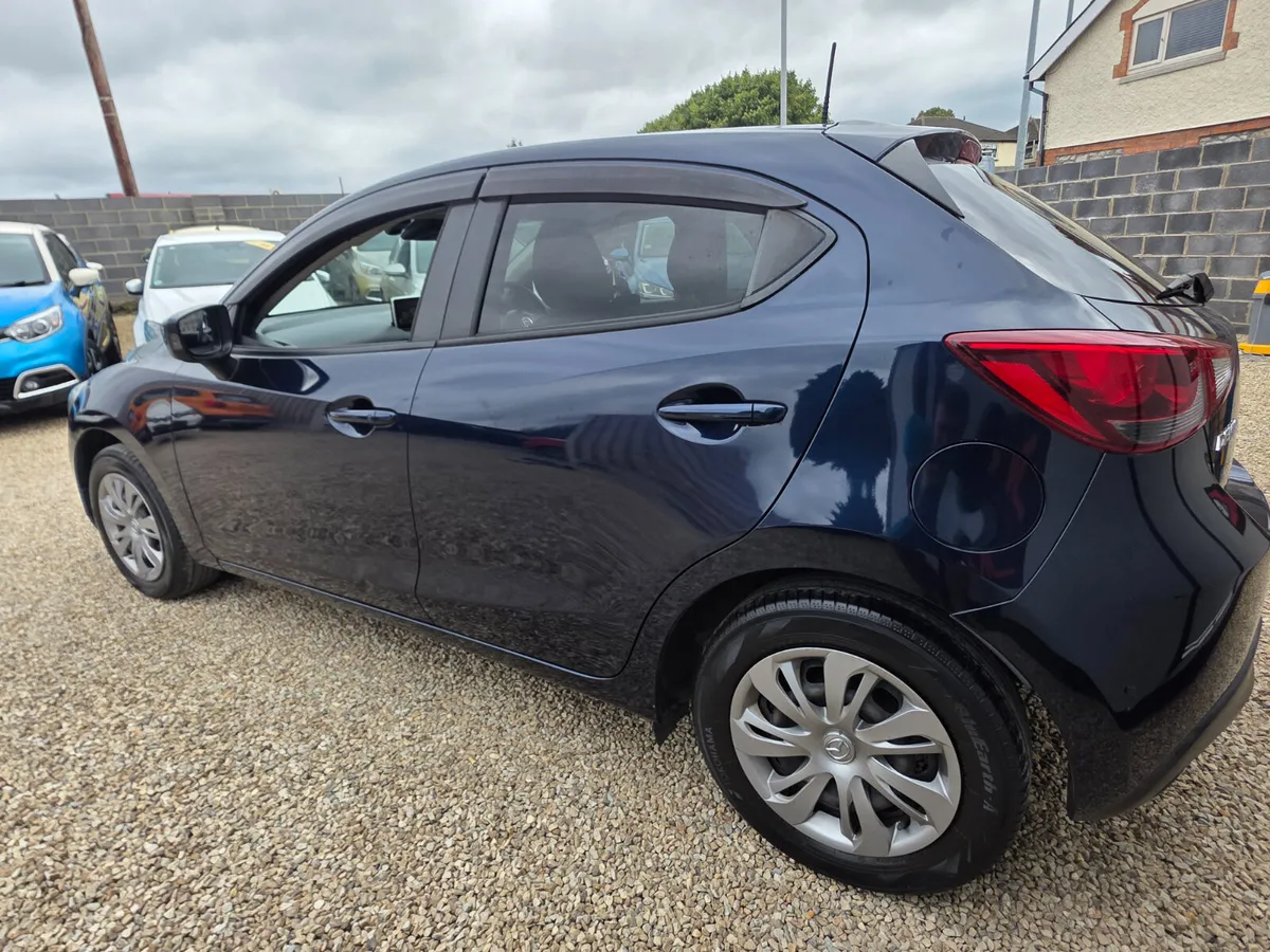 Mazda Demio Automatic - Image 4