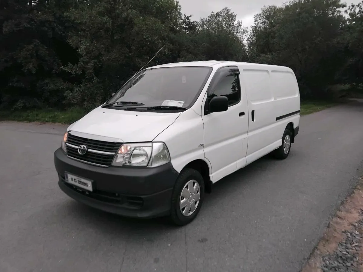 Low miles 2011 hiace test 07/26 tax 10/25 - Image 1