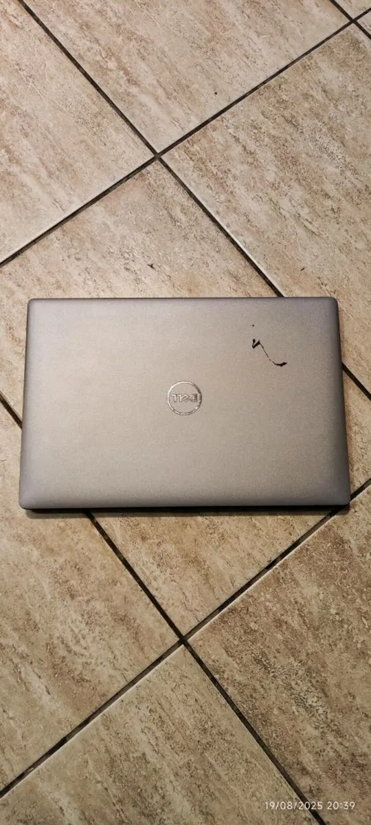 Dell Latitude 5410 - Image 2
