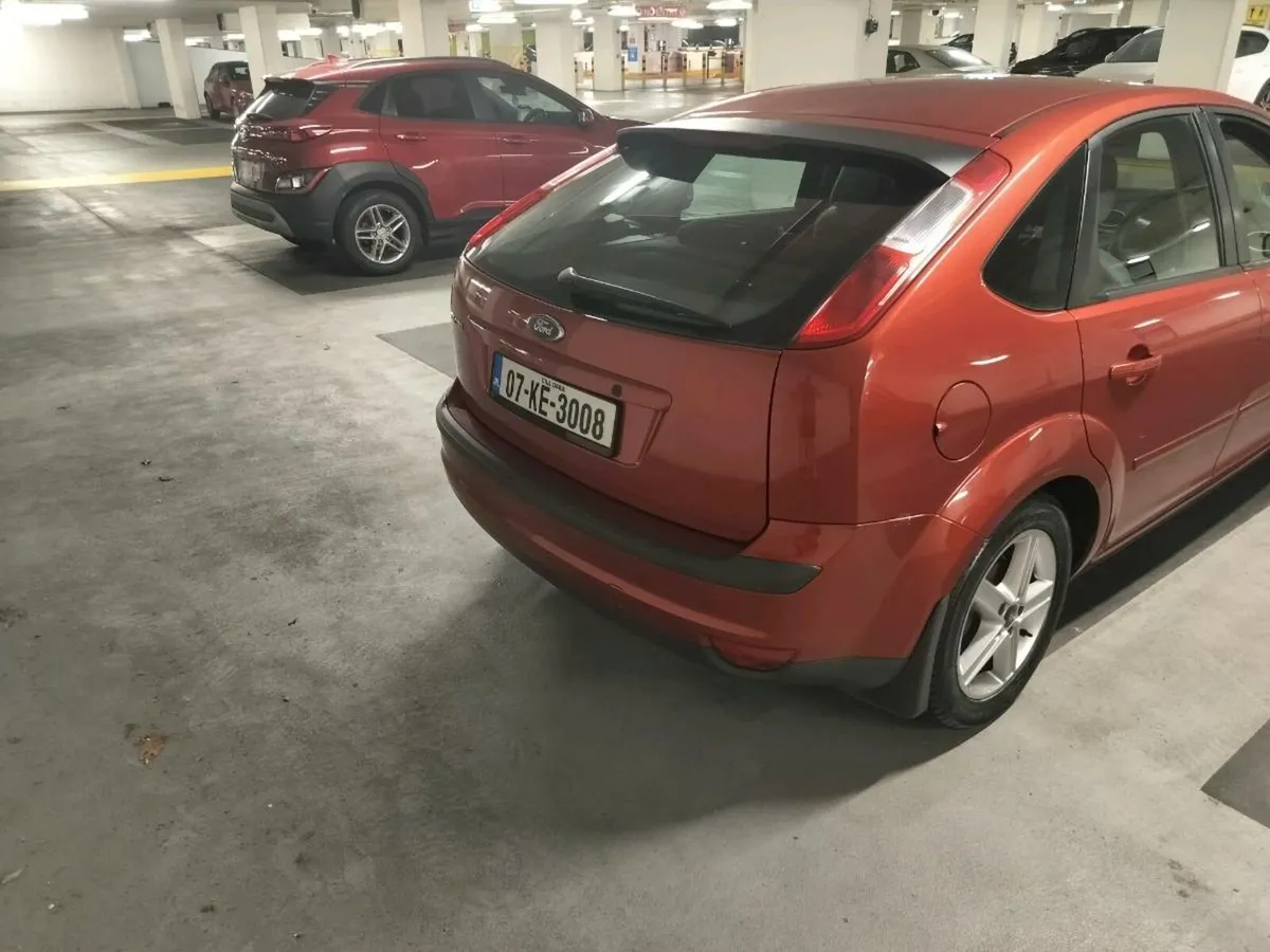 07 Ford Focus - Image 4