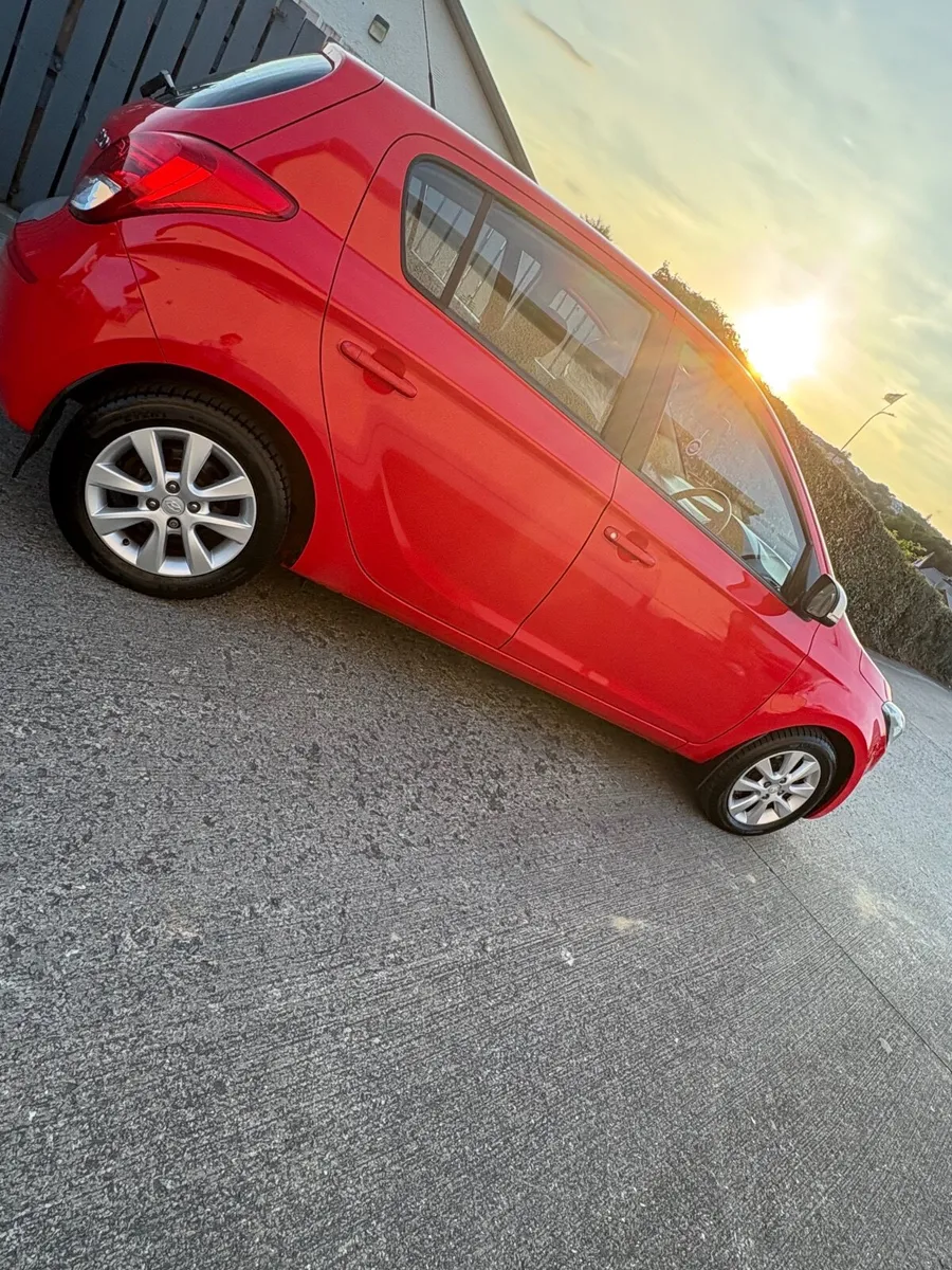 Hyundai i20 2014 - Image 3